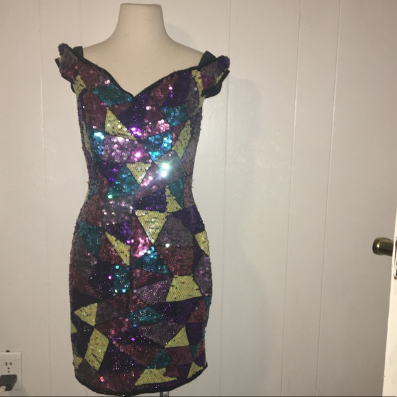 nadine Dresses & Skirts - Nadine Stunning Sequins Dress